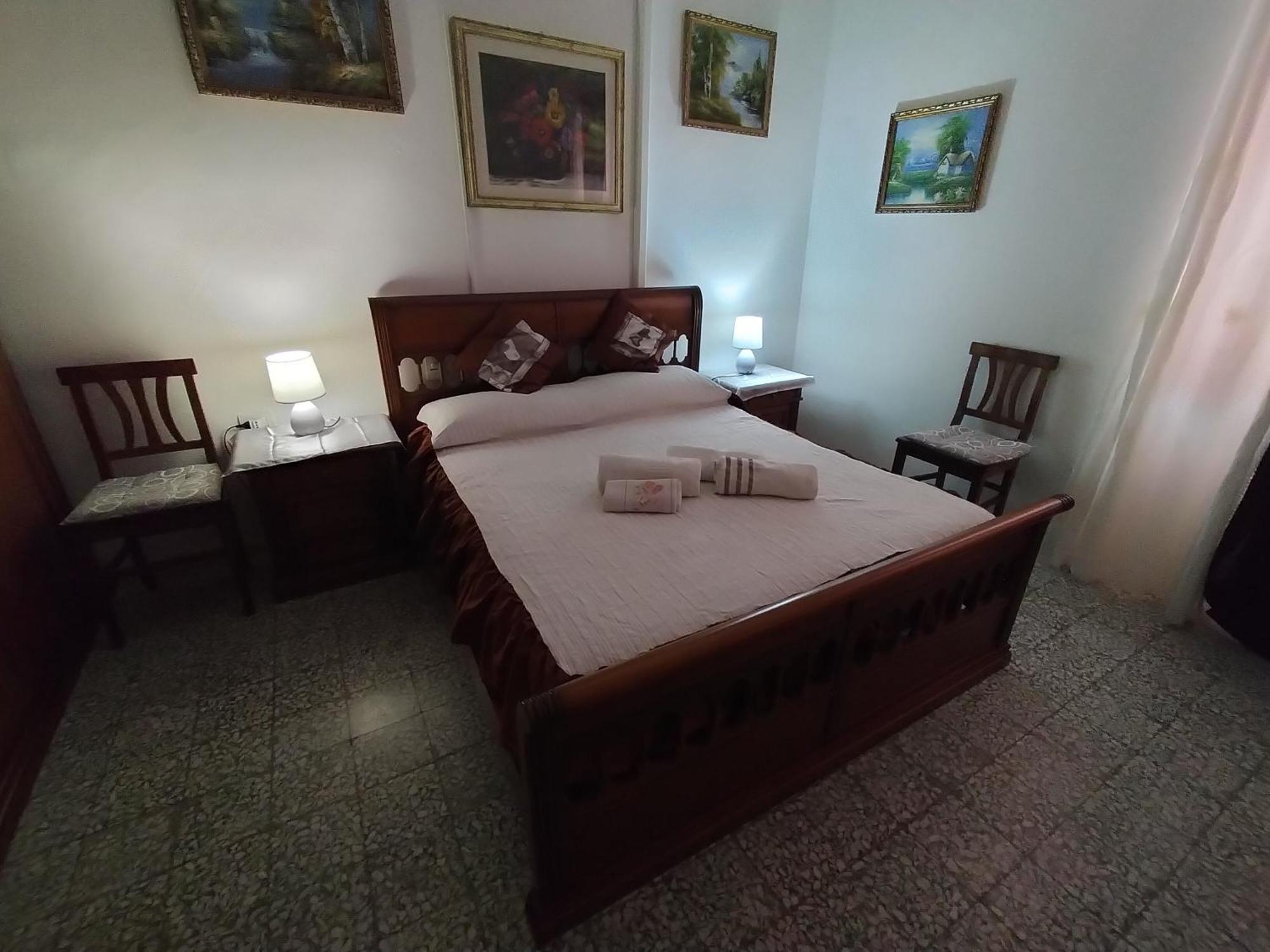 The Square Apartment Орозеи Екстериор снимка