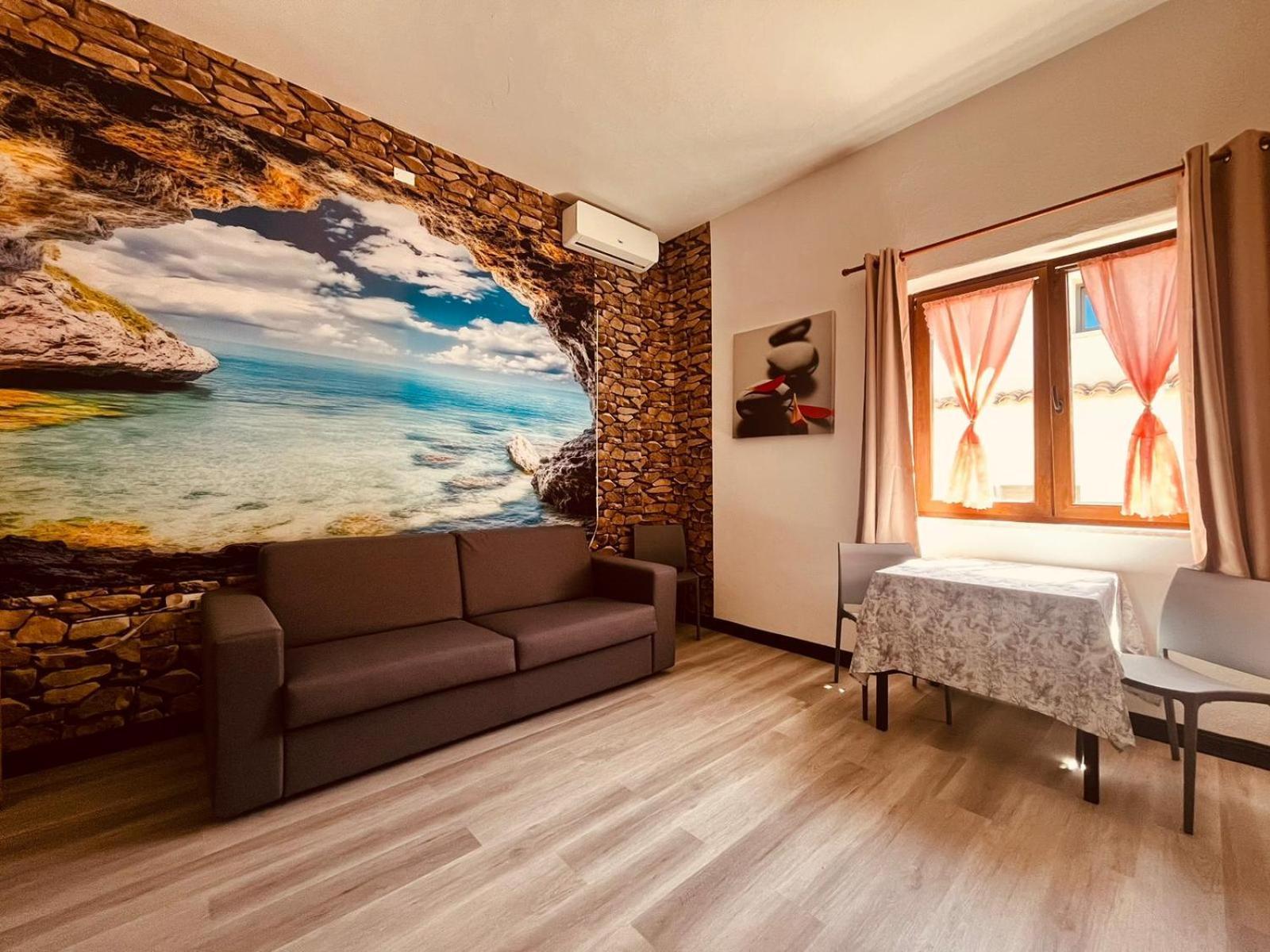The Square Apartment Орозеи Екстериор снимка